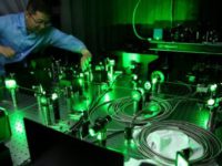 Новый китайский лазер, мощностью 100 петаватт, начнет «взрывать» вакуум к 2023 году